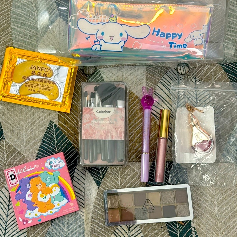 Amazing 😻 makeup 💄 bundle